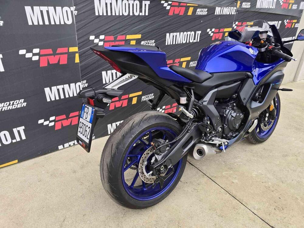 Yamaha YZF R7 (2021 - 25) (5)