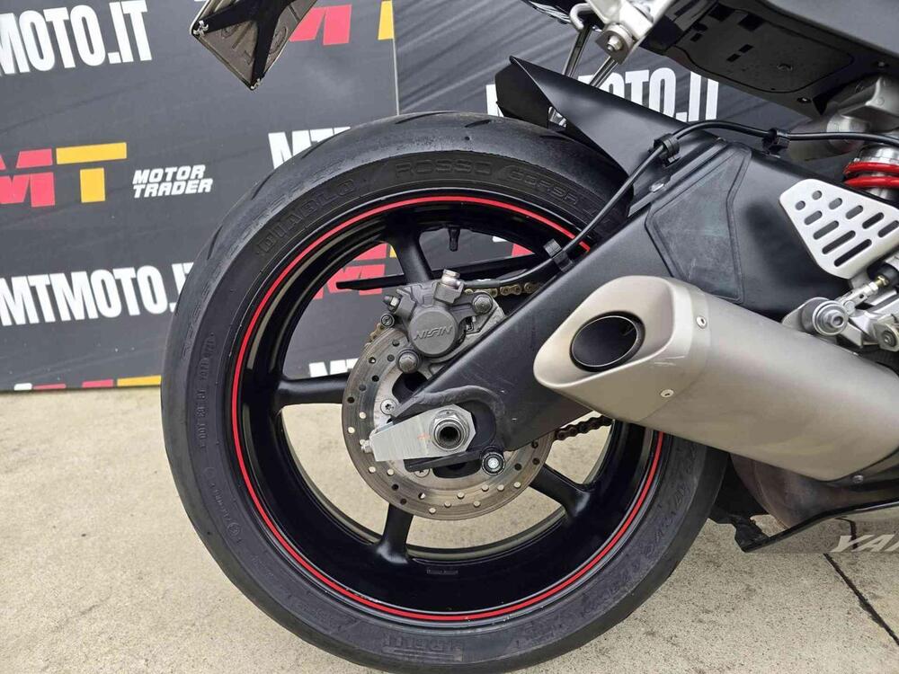 Yamaha YZF R6 (2006 - 07) (8)