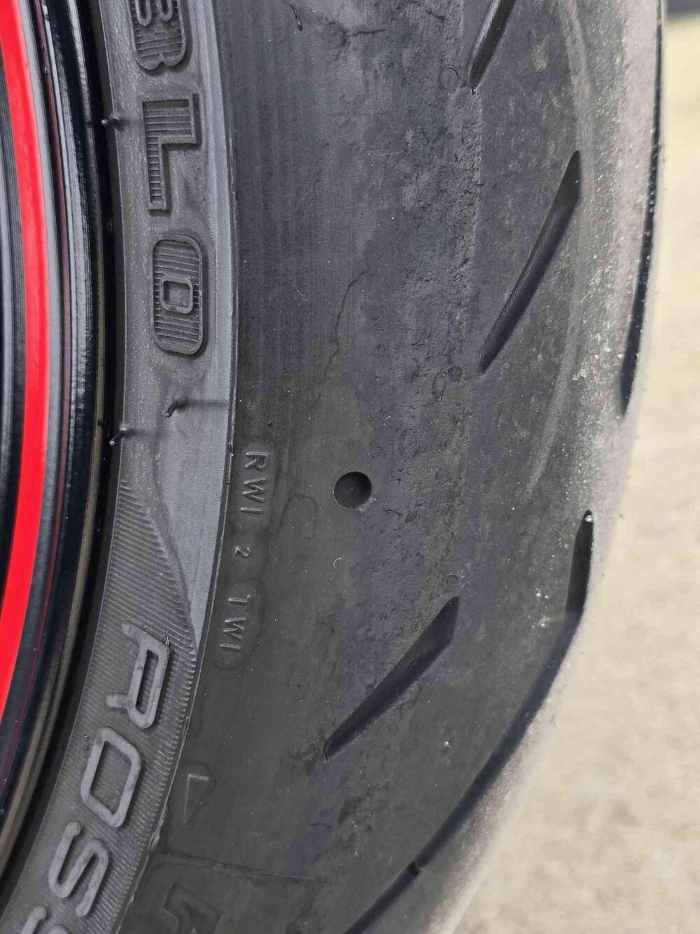 Yamaha YZF R6 (2006 - 07) (12)