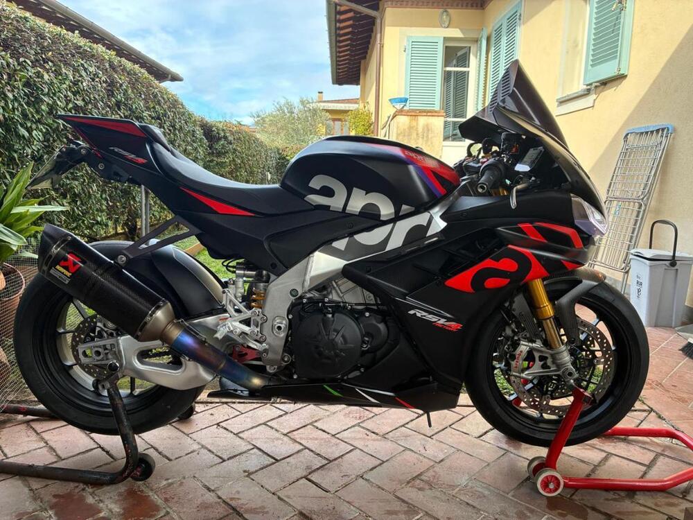 Aprilia RSV4 1100 Factory (2021 - 24)