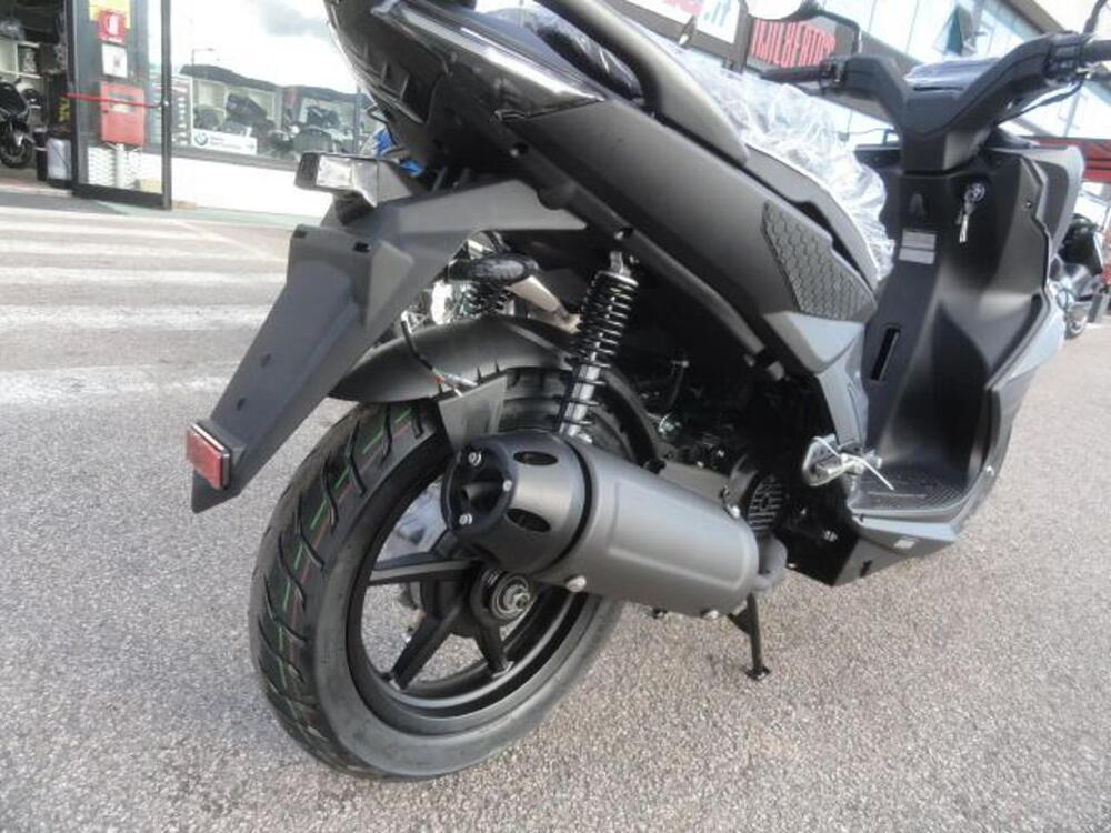 Kymco Super 8 50 R (2022 - 26) (9)