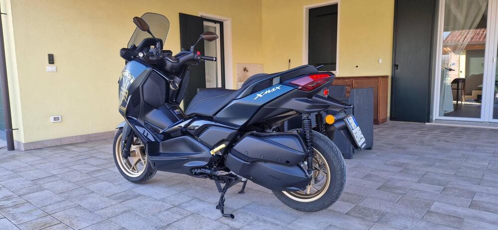 Yamaha X-Max 300 Tech Max (2021 - 24) (2)
