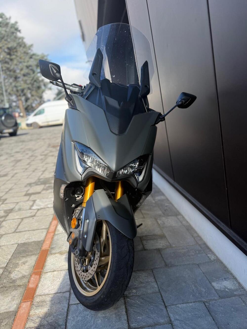 Yamaha T-Max 560 Tech Max (2020) (5)