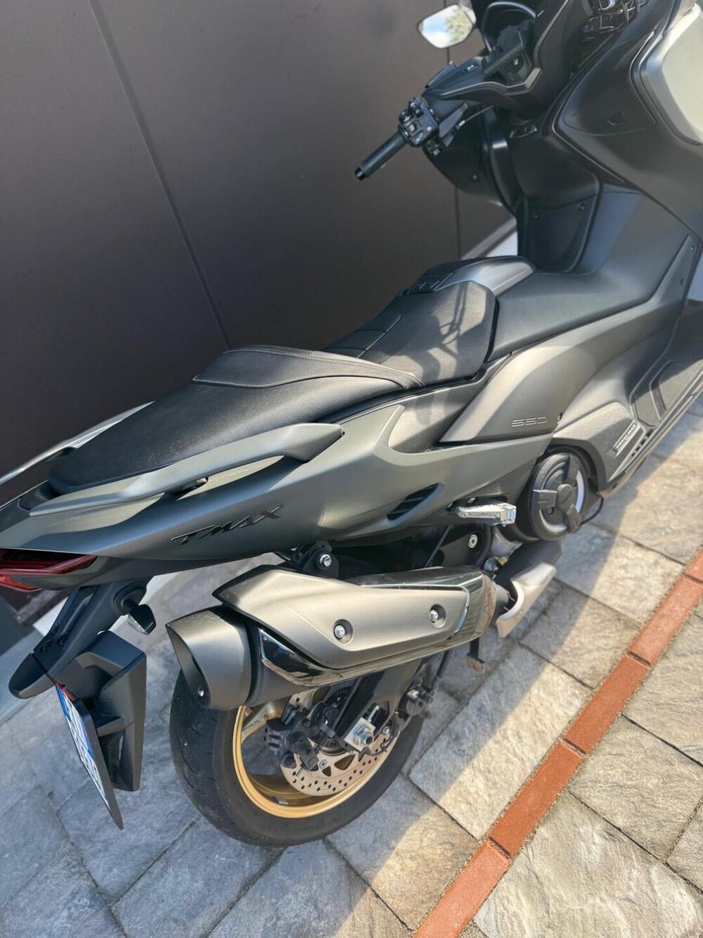 Yamaha T-Max 560 Tech Max (2020) (6)