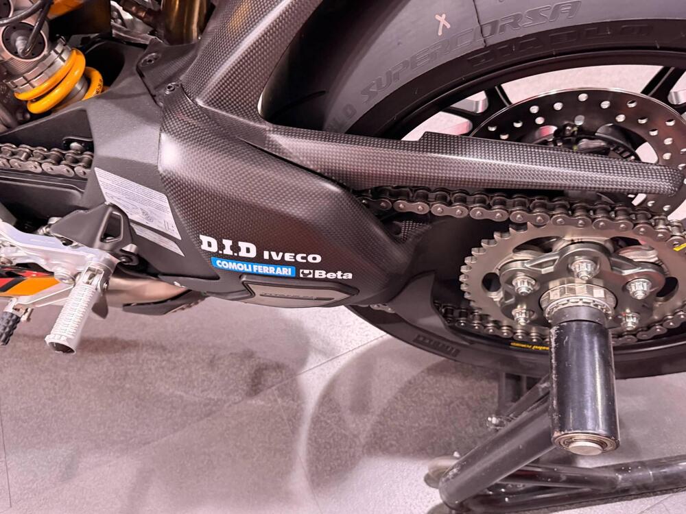 Ducati Panigale V4 S (2022 - 24) (8)