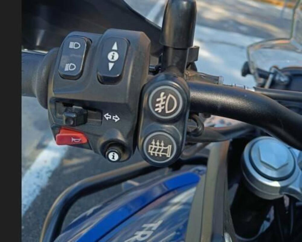 Triumph Tiger 800 XRx (2017 - 18) (10)