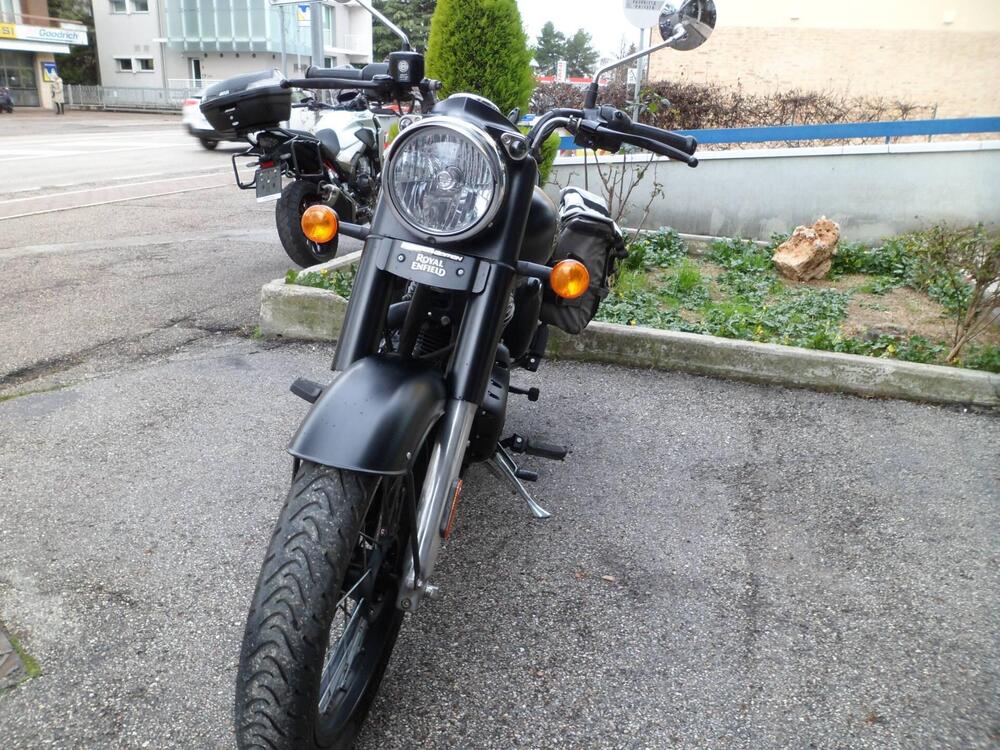 Royal Enfield Classic 350 (2021 - 26) (3)