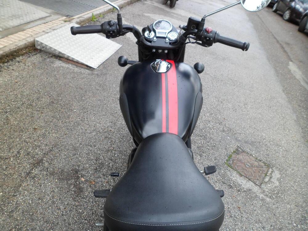 Royal Enfield Classic 350 (2021 - 26) (5)