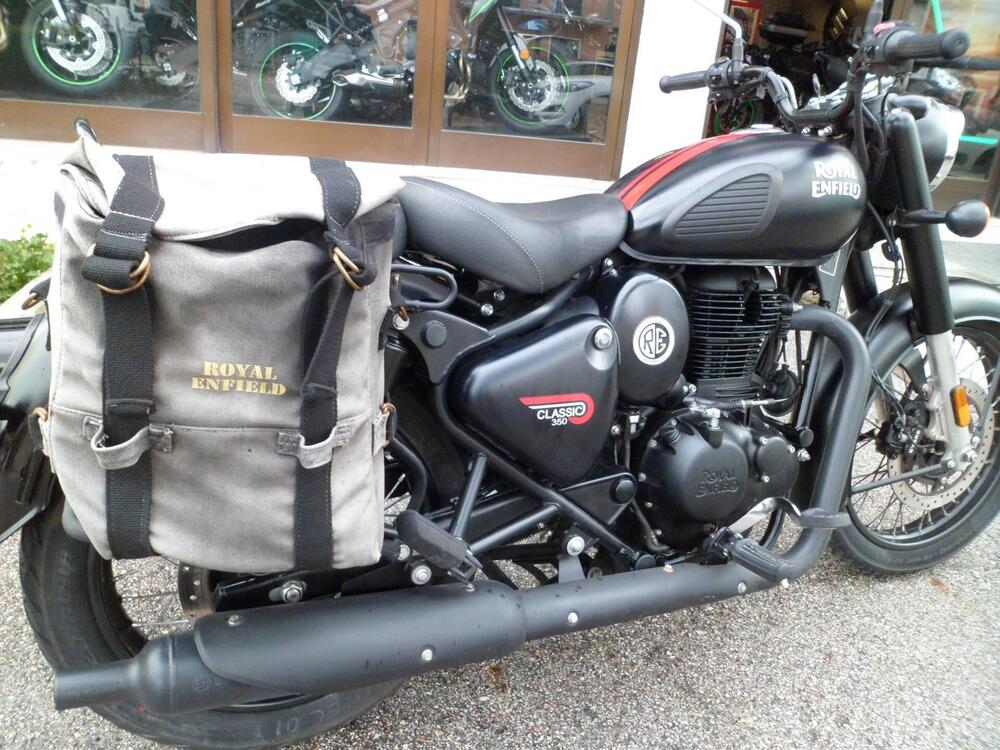 Royal Enfield Classic 350 (2021 - 26) (8)