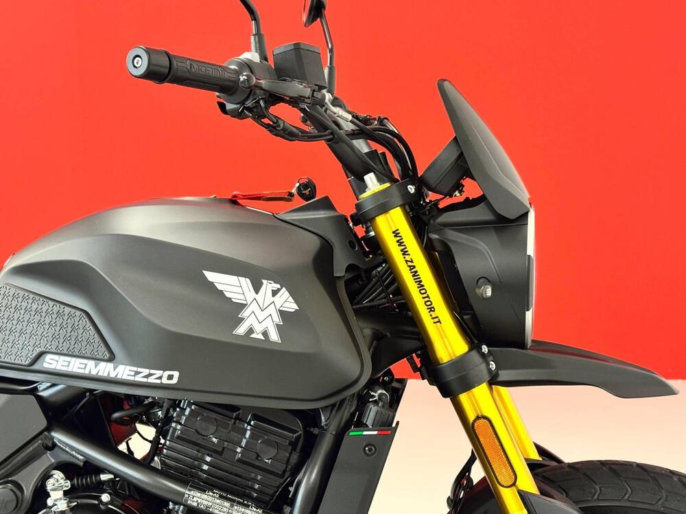 Moto Morini SEIEMMEZZO SCR (2022 - 26) (9)