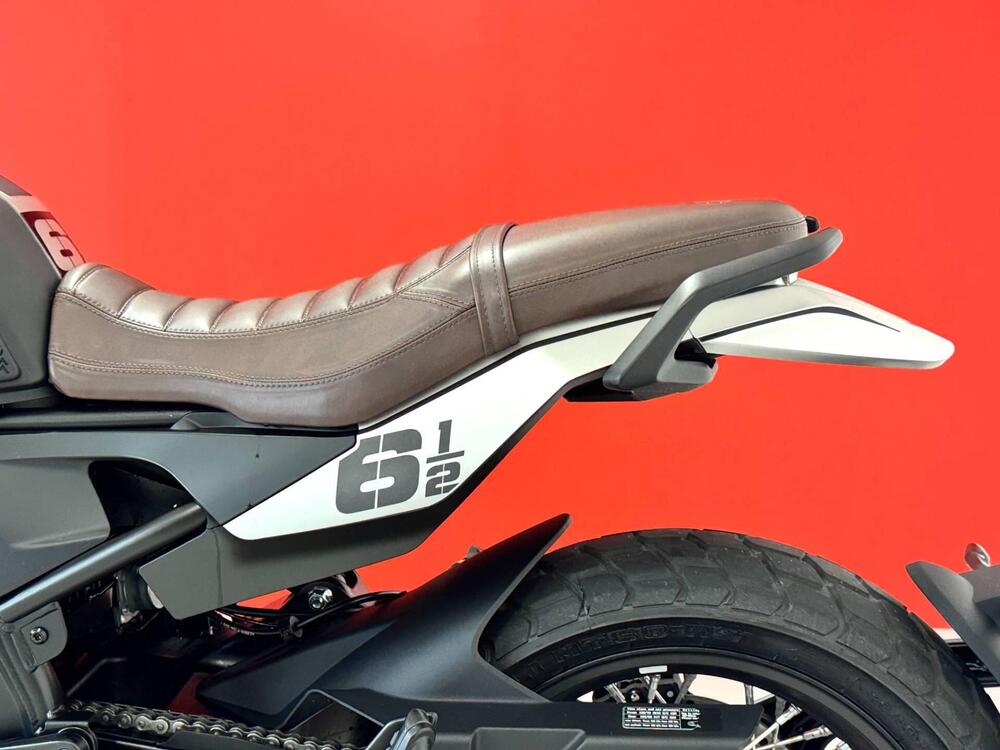 Moto Morini SEIEMMEZZO SCR (2022 - 26) (17)