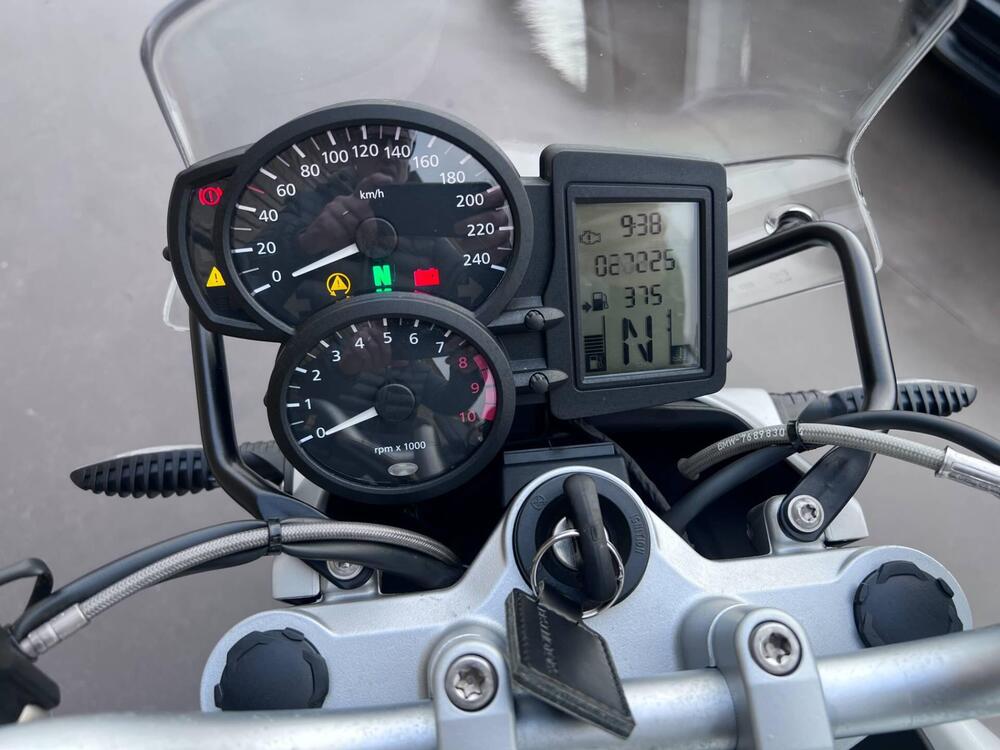 Bmw R 1200 R (2006 - 11) (9)