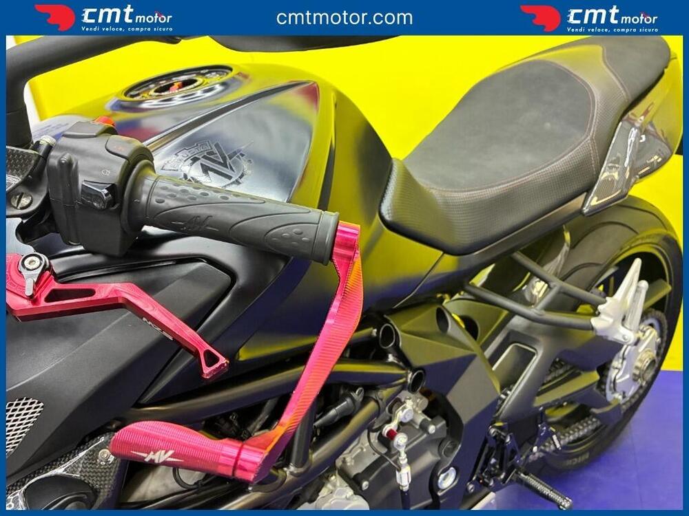 MV Agusta Brutale 800 (2012 - 15) (10)