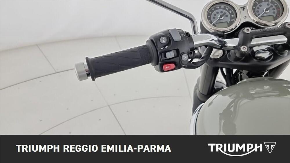 Triumph Bonneville T120 (2021 - 25) (11)