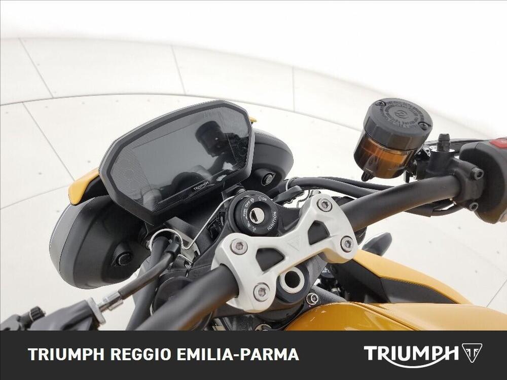 Triumph Street Triple 765 RS (2023 - 26) (9)