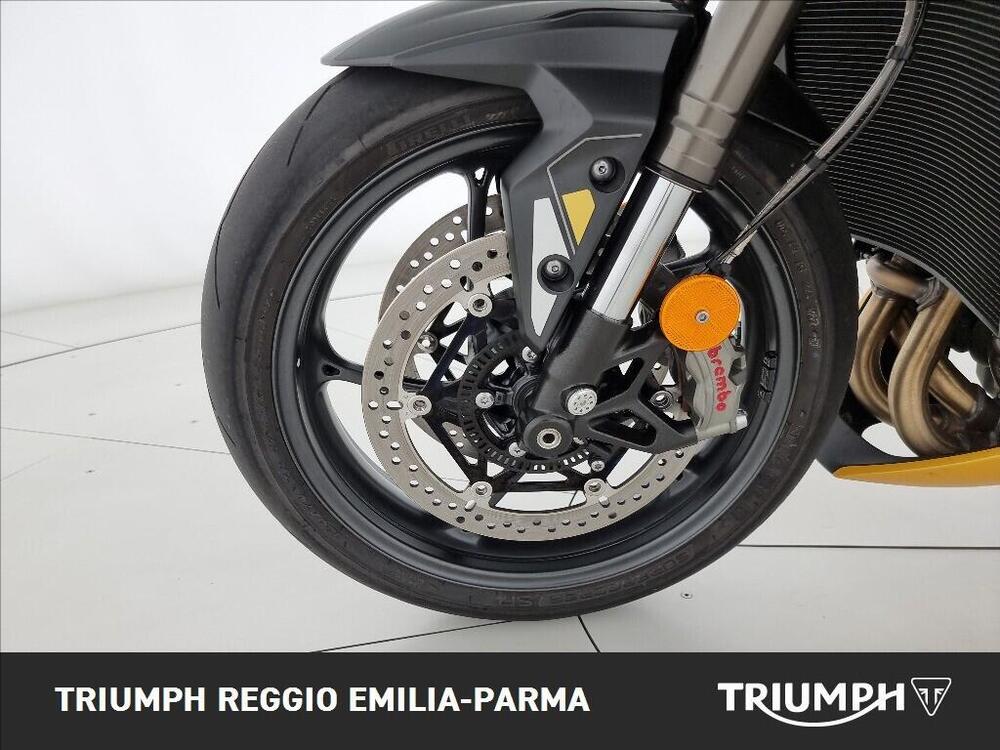 Triumph Street Triple 765 RS (2023 - 26) (19)