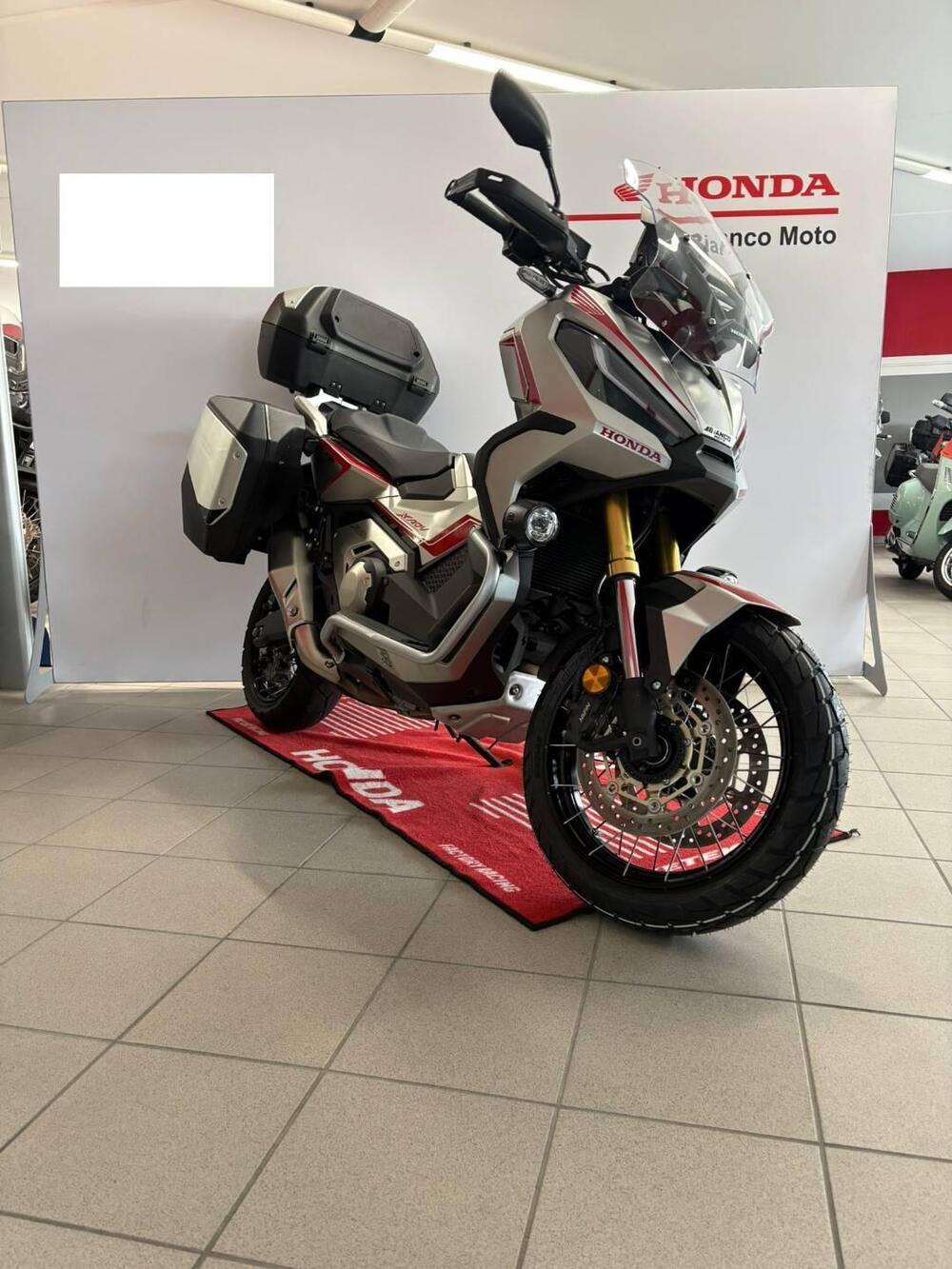 Honda X-ADV 750 DCT Travel (2021 - 24) (2)