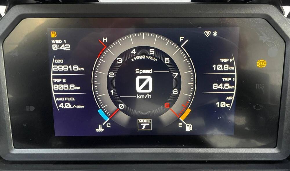 Yamaha T-Max 560 (2022 - 24) (11)