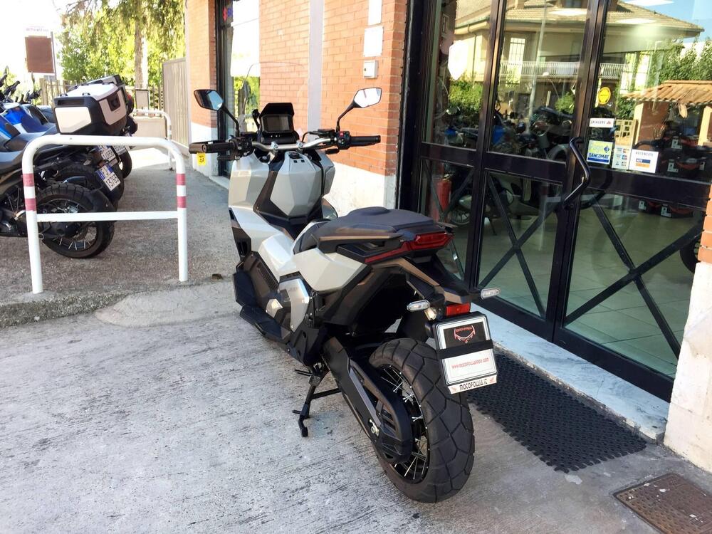 Honda X-ADV 750 DCT (2021 - 24) (6)