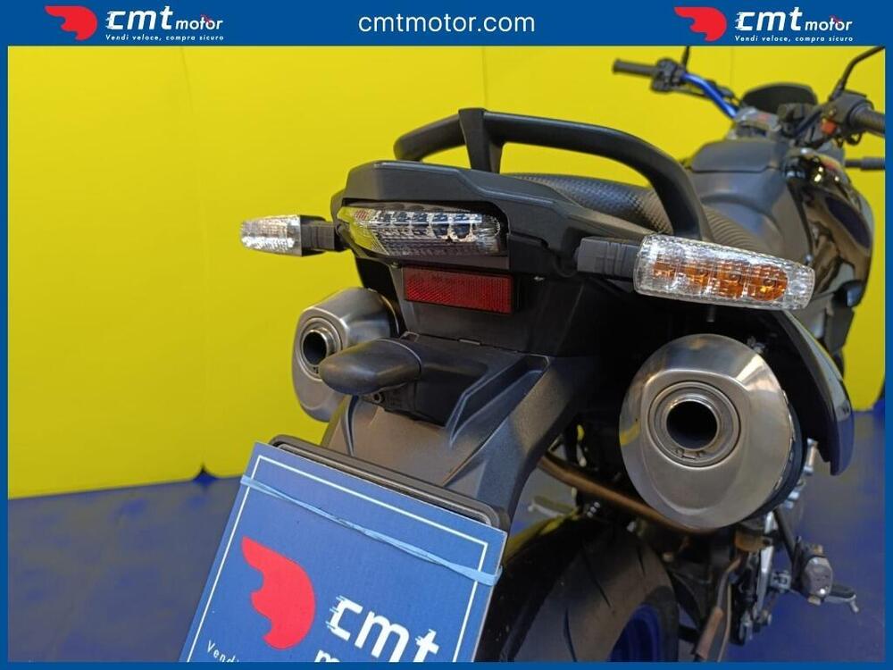 Aprilia Pegaso 650 Strada (2005 - 11) (8)