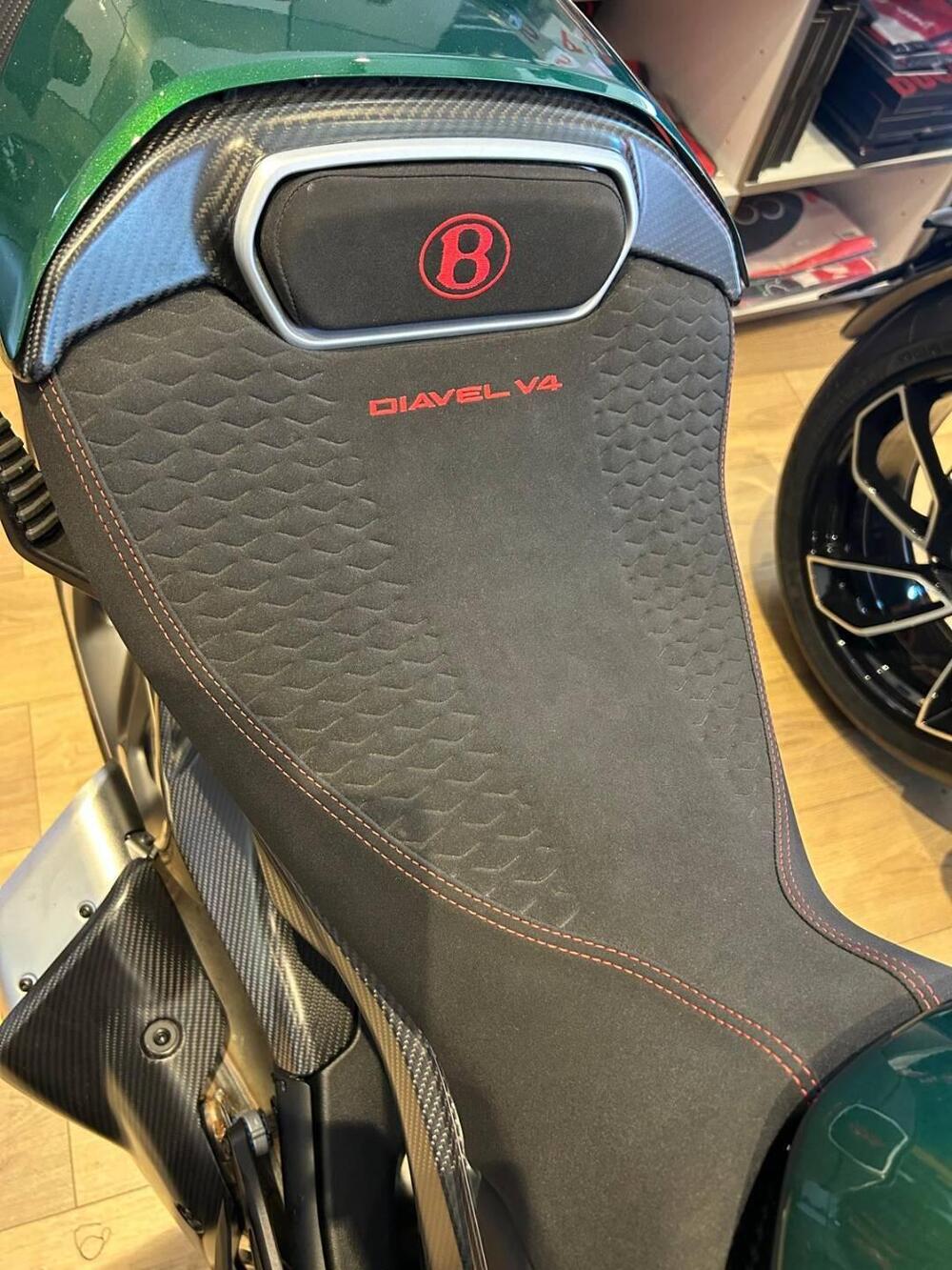 Ducati Diavel for Bentley (2024) (4)