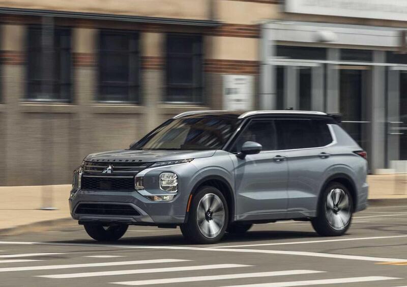 Mitsubishi Outlander (2026-->>) (4)