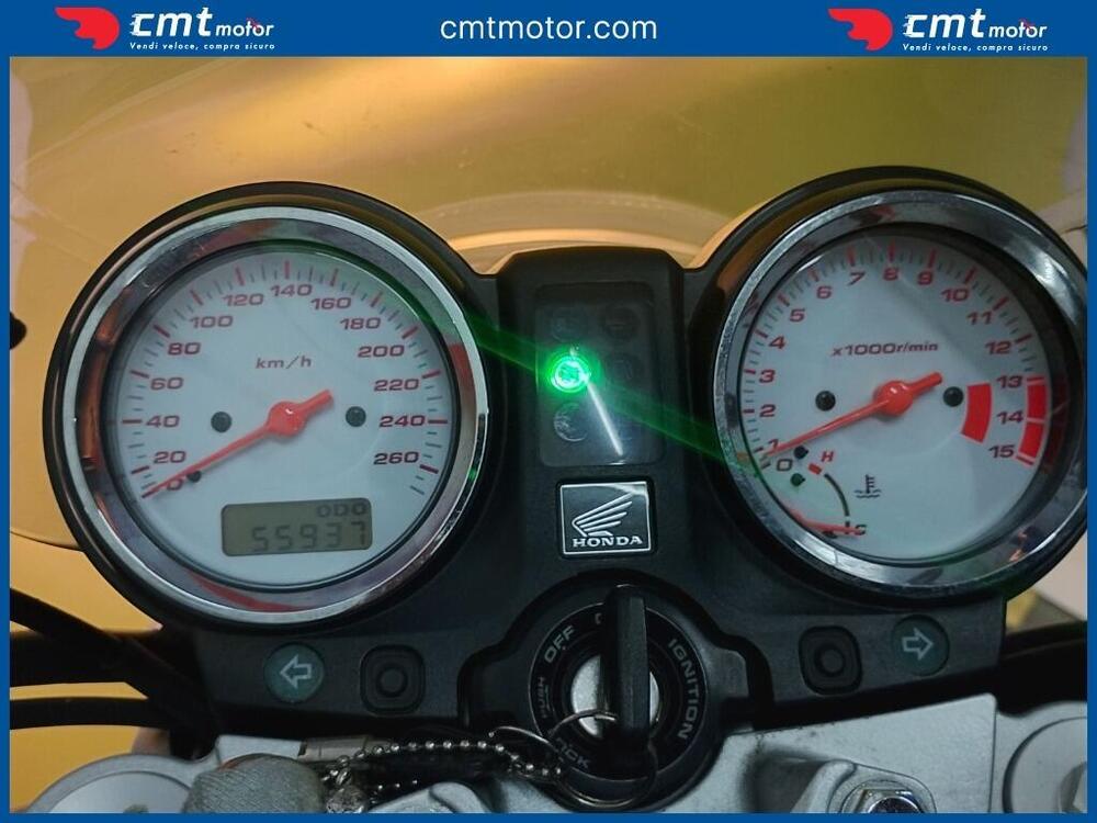 Honda Hornet 600 (2003 - 04) (5)