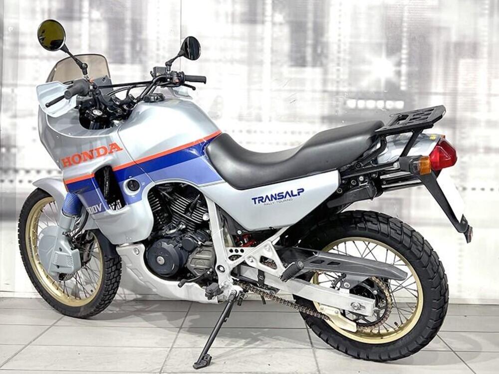 Honda Transalp XL 600V (1987 - 90) (2)