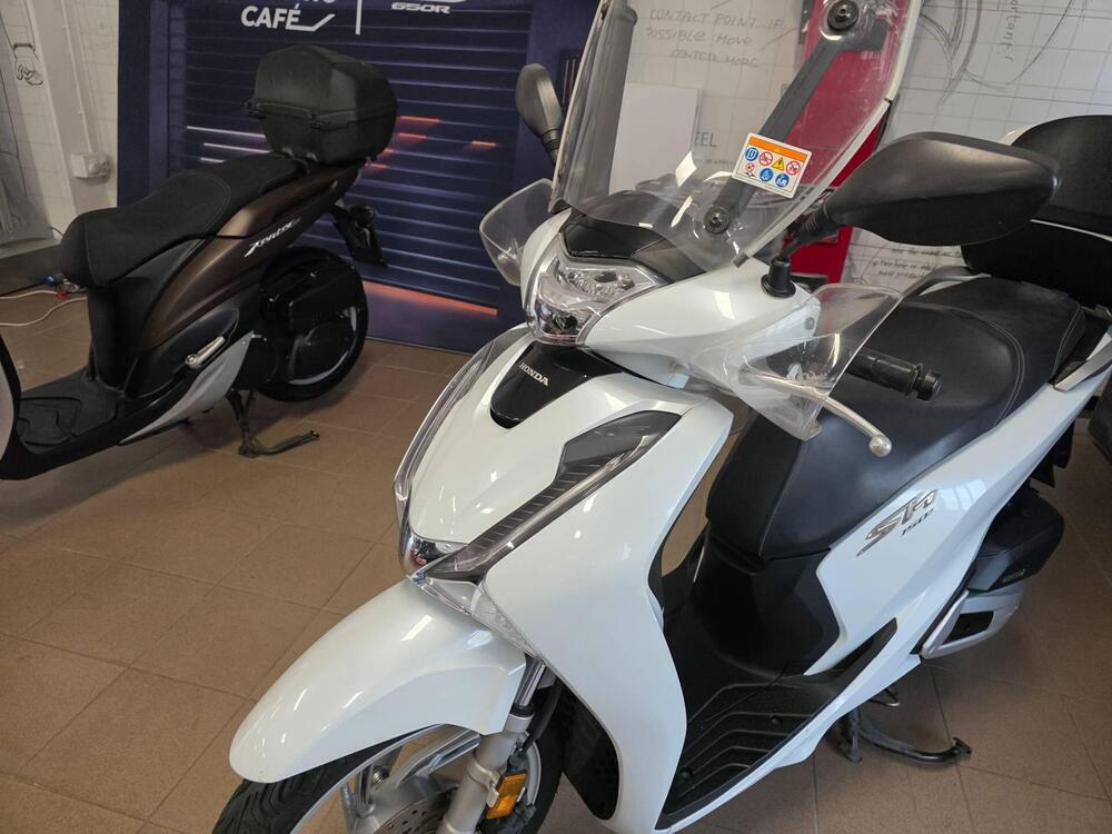 Honda SH 150 i (2017 - 19) (2)