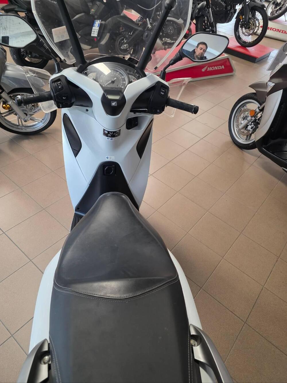 Honda SH 150 i (2017 - 19) (3)