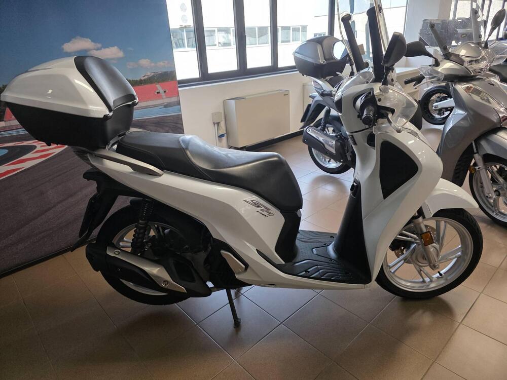 Honda SH 150 i (2017 - 19) (5)