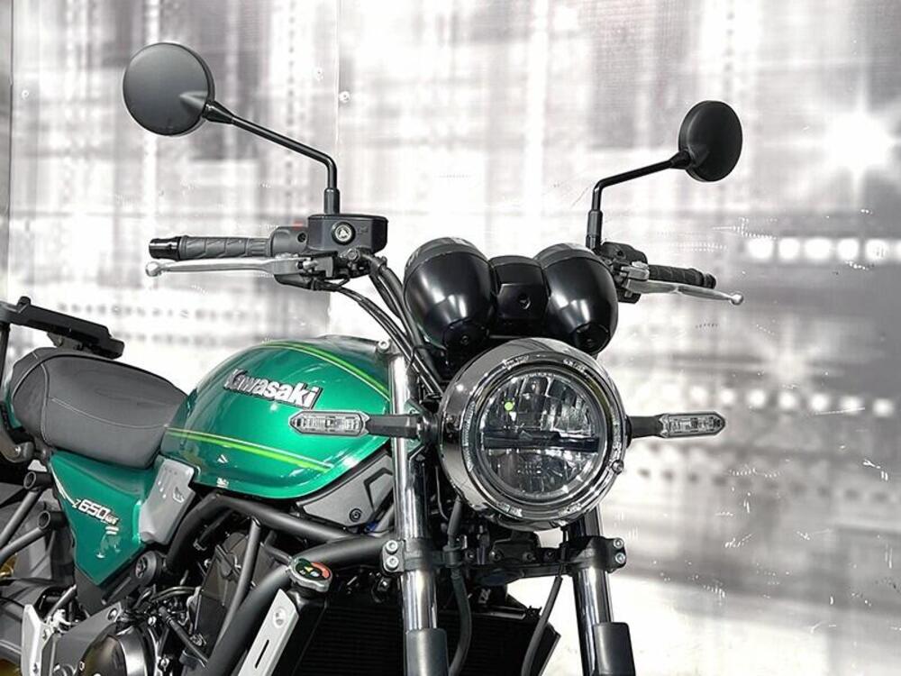 Kawasaki Z 650 RS (2022 - 24) (5)