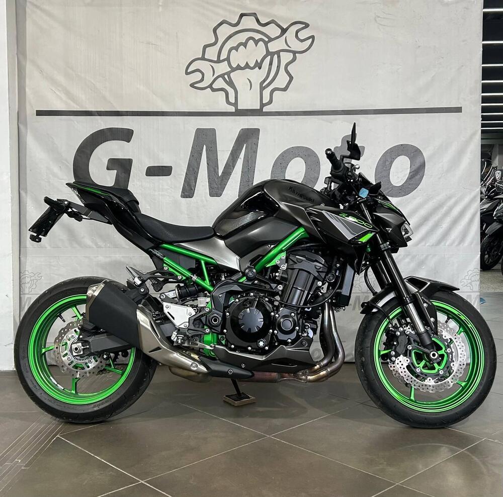 Kawasaki Z 900 (2021 - 24) (2)