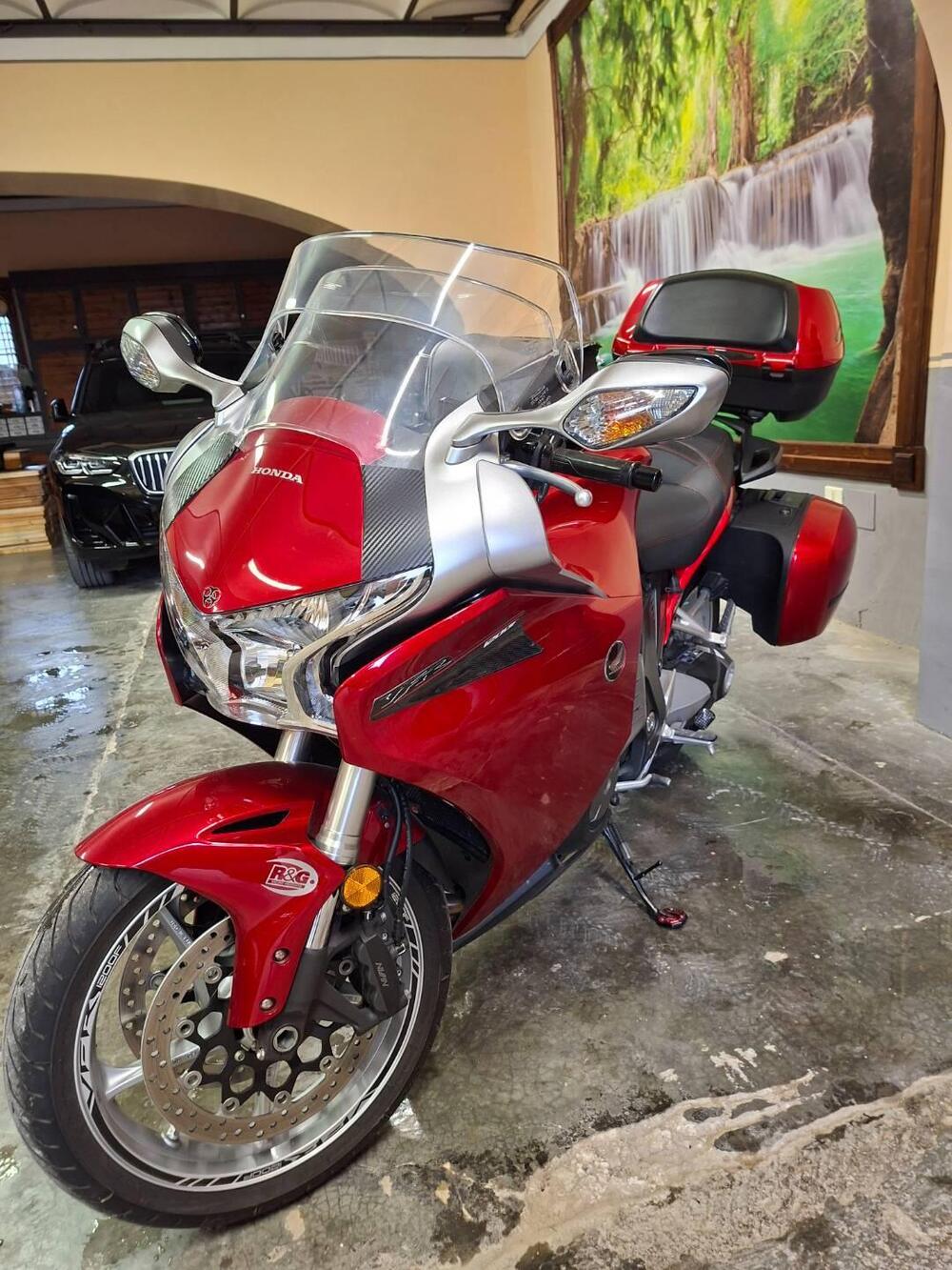 Honda VFR 1200 F ABS (2009 - 16) (4)