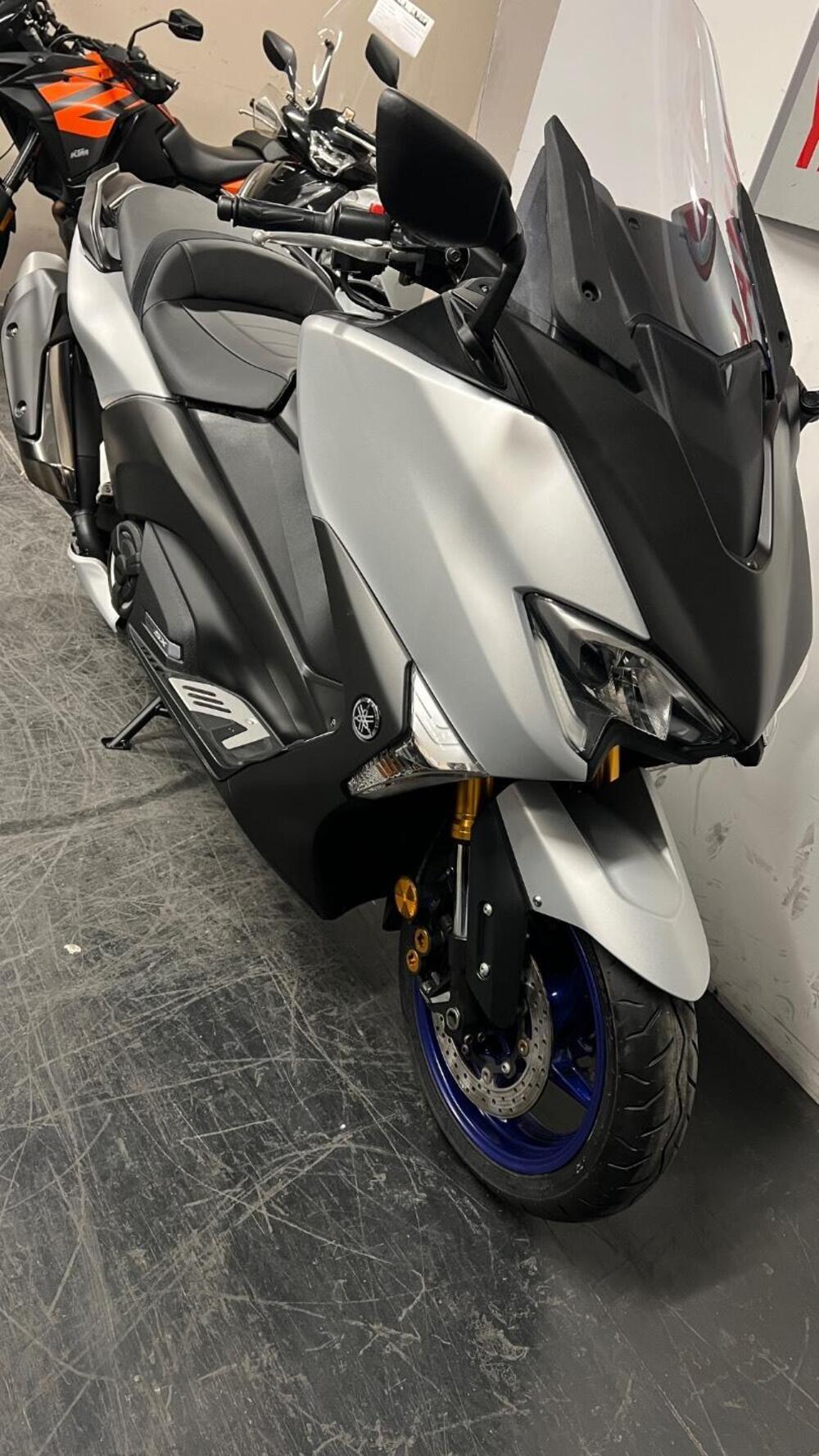 Yamaha T-Max 530 SX (2017 - 19) (9)