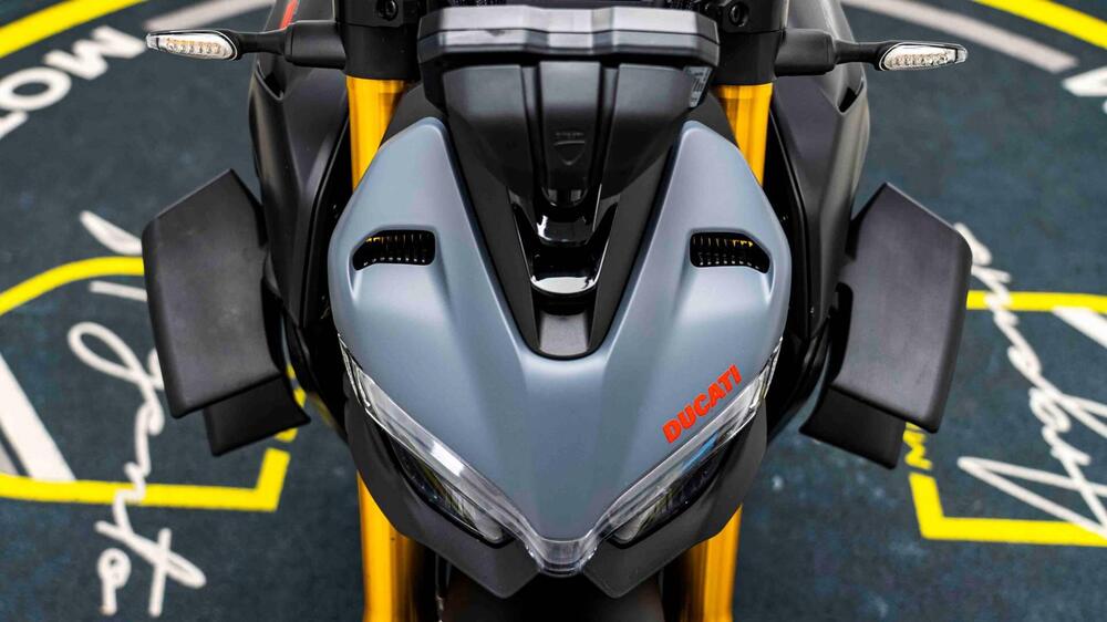 Ducati Streetfighter V4 S (2023 - 24) (18)