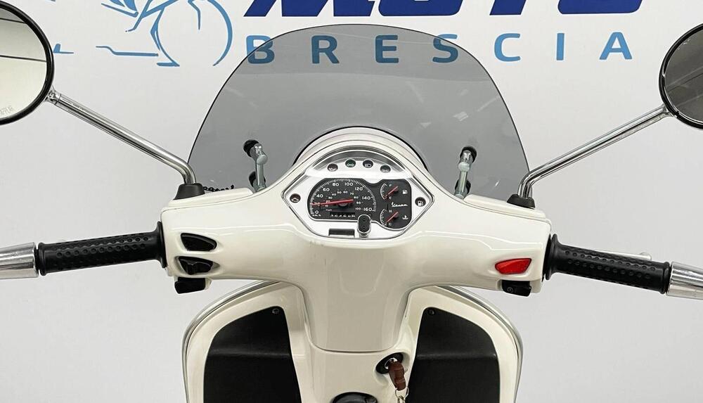 Vespa GTS 300 Super (2008 - 16) (9)