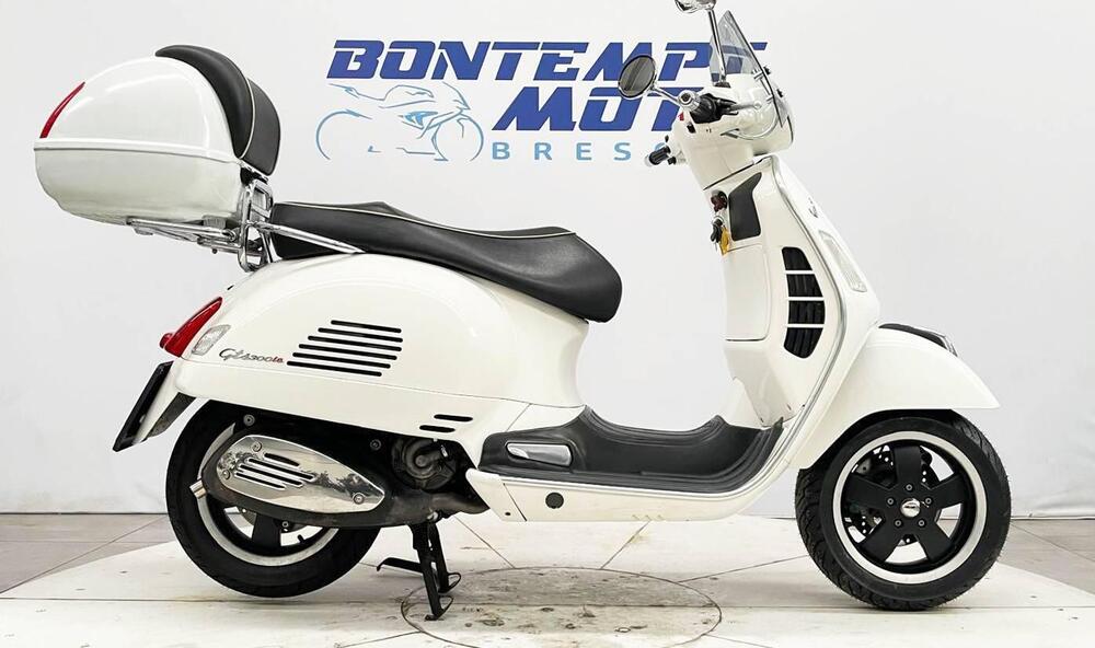 Vespa GTS 300 Super (2008 - 16)