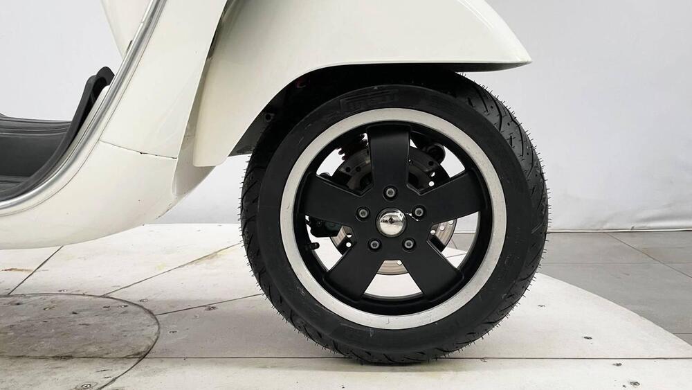 Vespa GTS 300 Super (2008 - 16) (5)