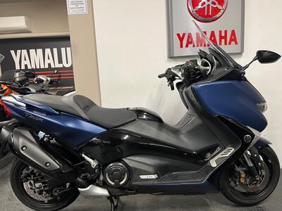 Yamaha T-Max 530 DX (2017 - 19) usata