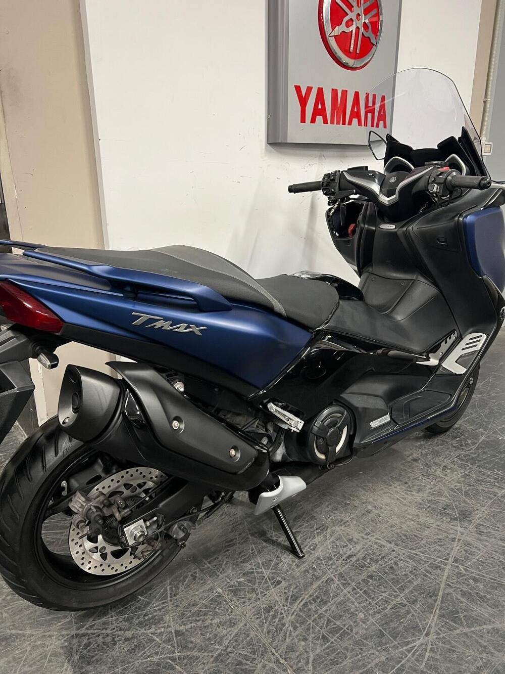 Yamaha T-Max 530 DX (2017 - 19) (4)