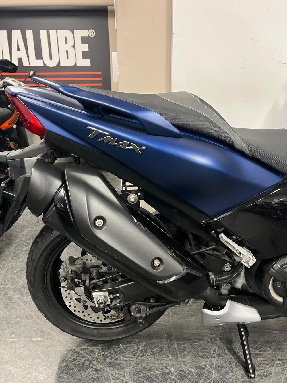 Yamaha T-Max 530 DX (2017 - 19) (5)