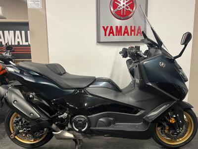 Yamaha T-Max 560 Tech Max (2022 - 24) usata