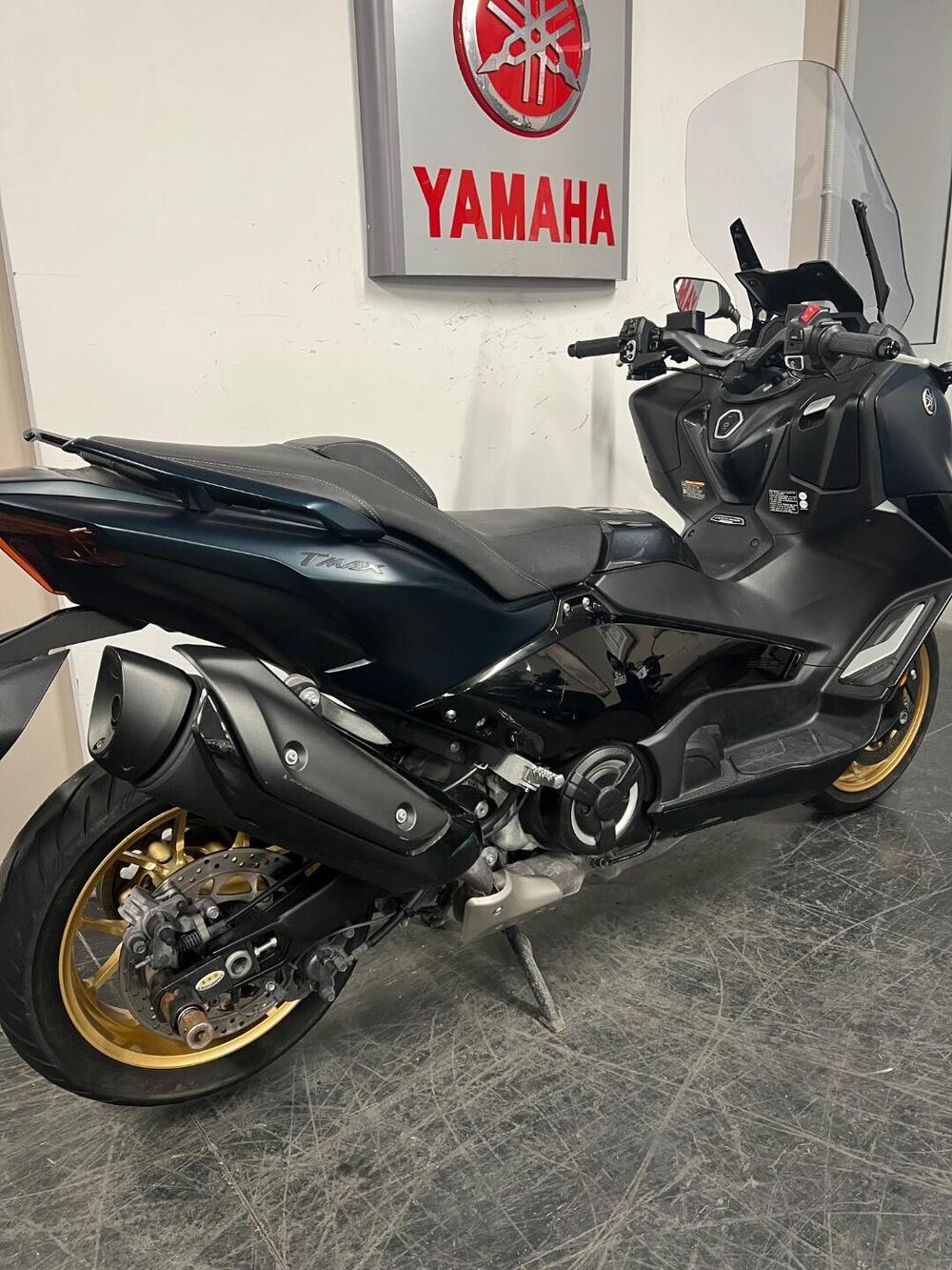 Yamaha T-Max 560 Tech Max (2022 - 24) (4)