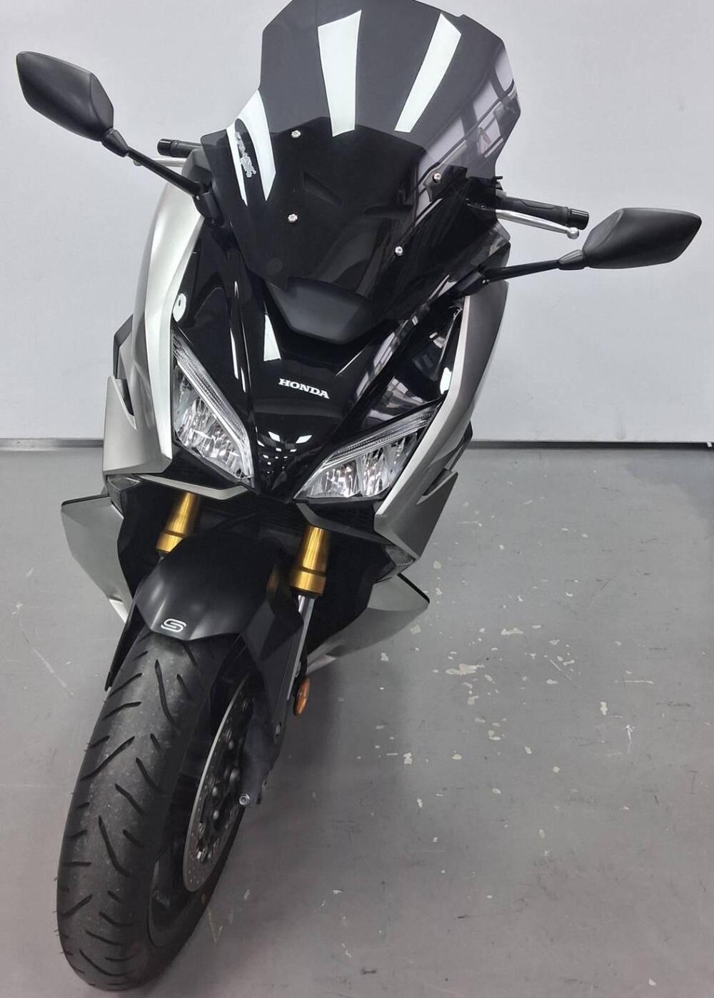 Honda Forza 750 DCT (2021 - 24) (2)