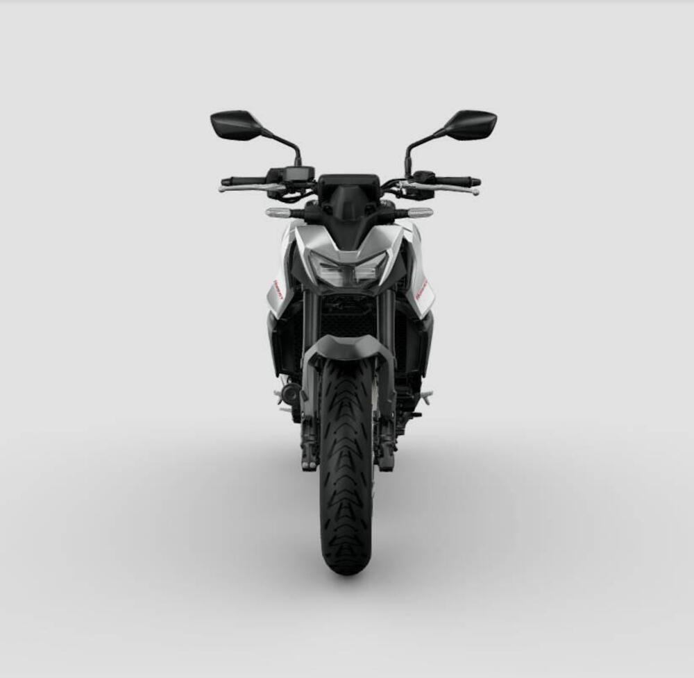 Honda CB 750 Hornet (2025) (4)