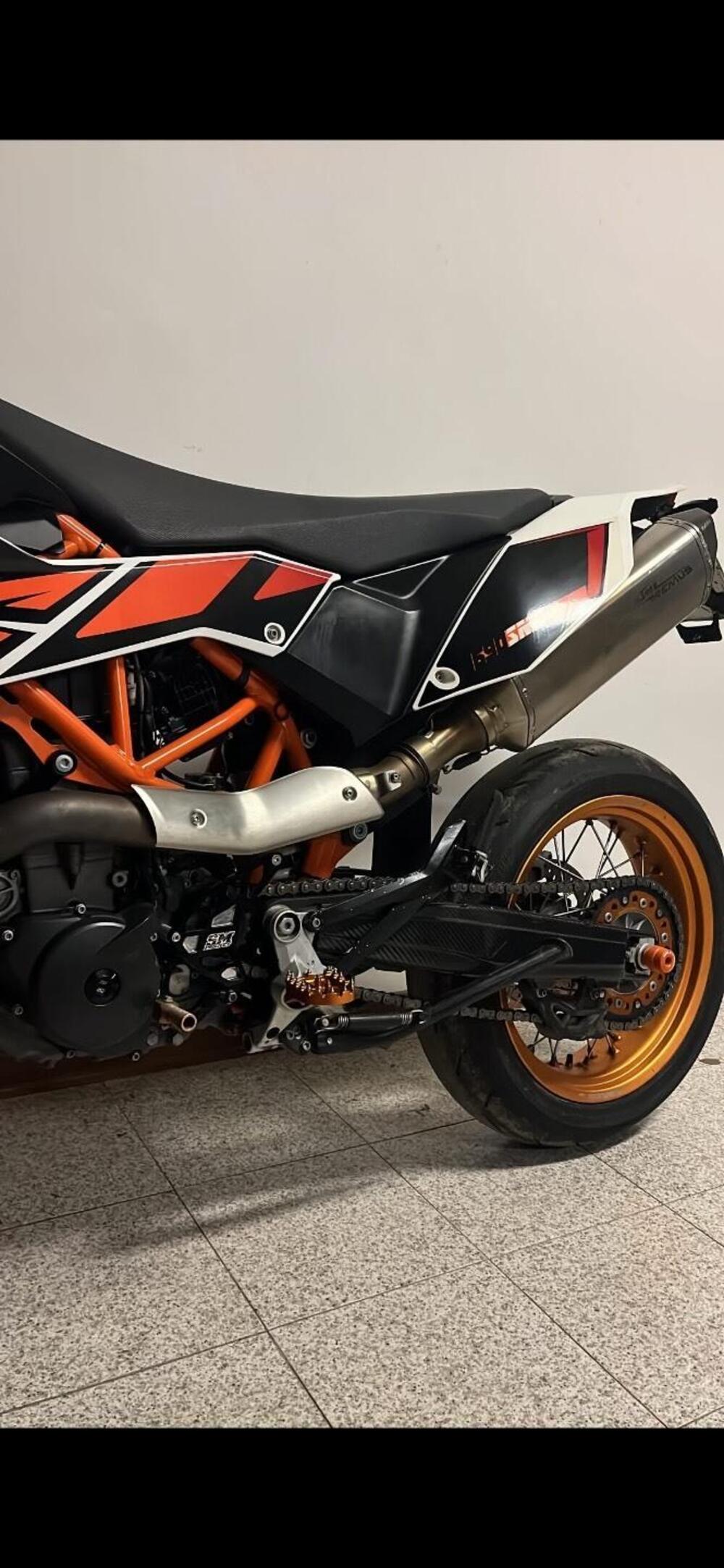 KTM 690 SMC R (2012 -17) (6)