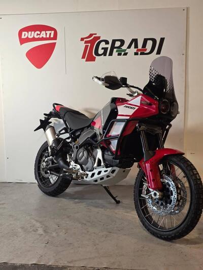 Ducati DesertX Discovery (2025) usata