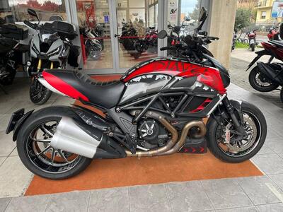 Ducati Diavel 1200 (2010 - 13) usata