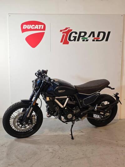 Ducati Scrambler 800 Nightshift (2025 - 26) nuova